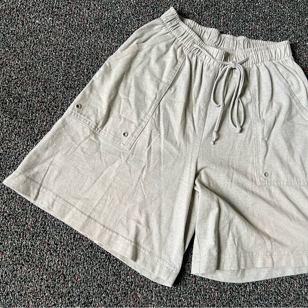 Pastel Green Khaki Cargo Drawstring Loose Airy Lightweight Cotton Stretch Shorts
